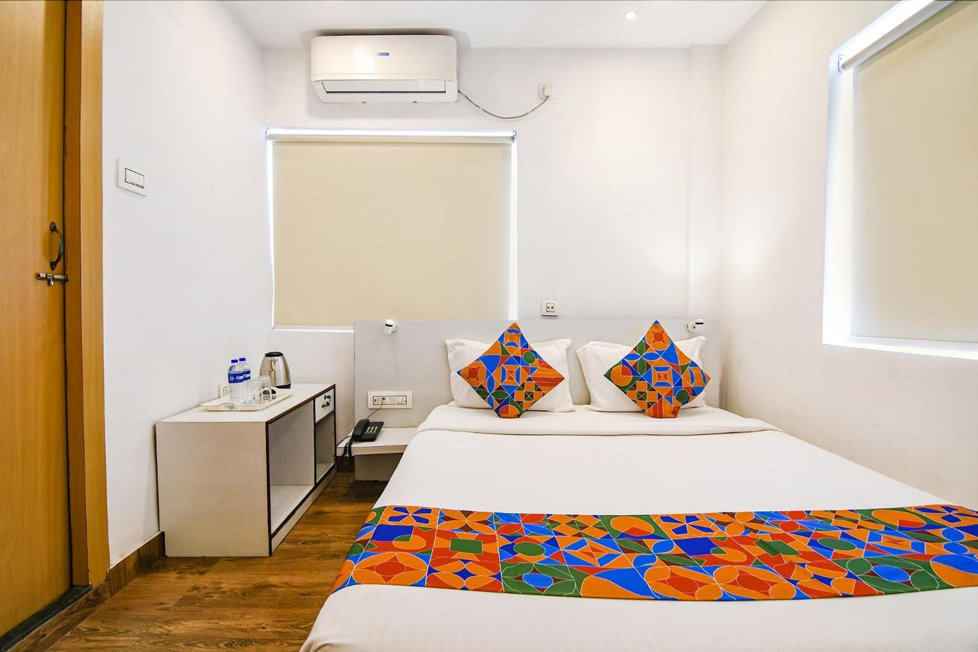 Fabhotel Globe Express - Nr Ruby Hospital Kalkuta Zewnętrze zdjęcie