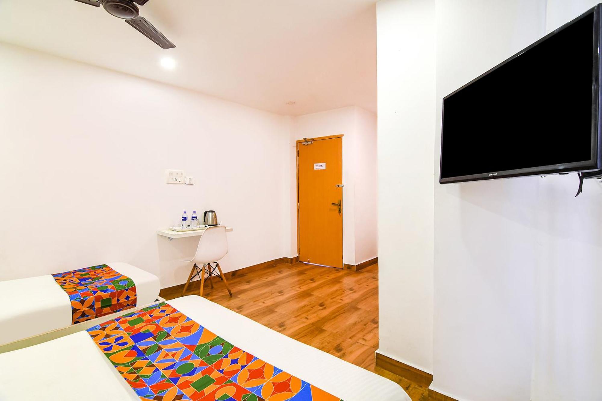 Fabhotel Globe Express - Nr Ruby Hospital Kalkuta Zewnętrze zdjęcie